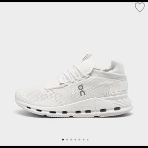 Women’s On Cloudnova Running Shoes